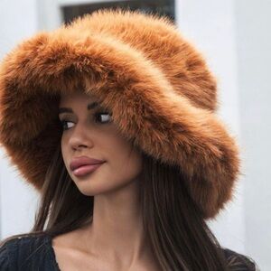 Fluffy Faux Fur Hat in Rich Brown